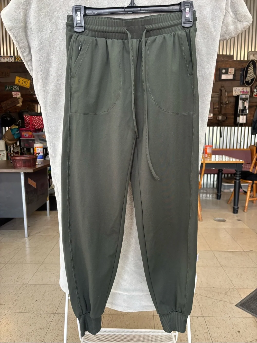 Rachel Zoe Olive Drawstring Jogger Pants